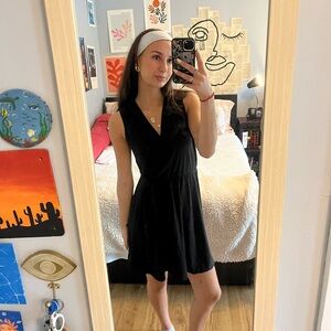 Elegant Black Sleeveless Dress